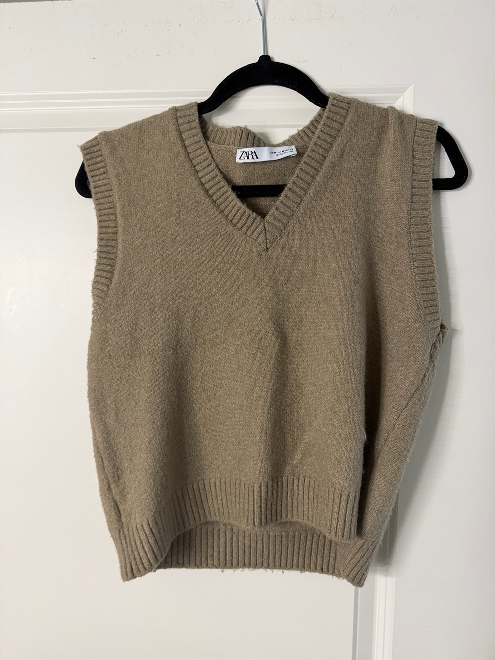 Zara Green/Tan V-Neck Knit Sweater Vest